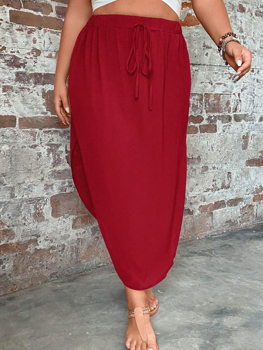 Saia Feminino com bainha curvada - Arienne