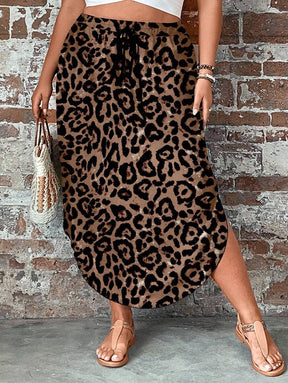 Saia Feminino com bainha curvada - Arienne