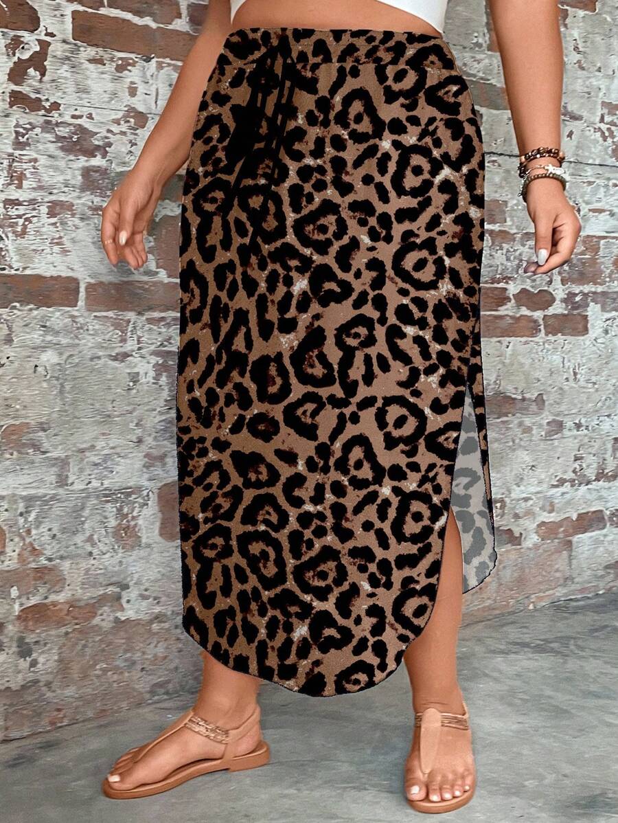 Saia Feminino com bainha curvada - Arienne