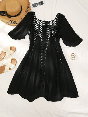 Vestido de Cobertura Feminino com Inserções em Crochê e Mangas Fluidas - Beatriz